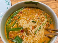 -一坐一忘云南菜(嘉里中心店)