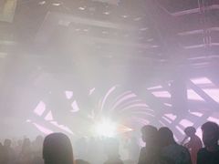 -简奥斯汀·赫本酒吧