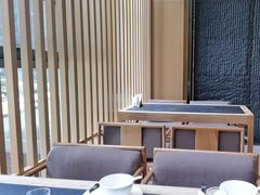 -鱼鲜饭香·招牌汽锅剁椒鱼头王