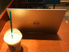 -星巴克(广州淘金路店)