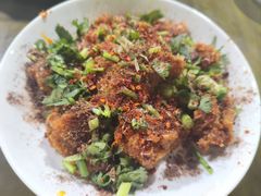 粉蒸肥肠-小杨翘脚牛肉