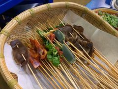 -马路边边串串香形象店(磐石路店)