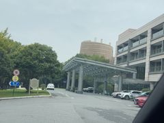 -上海佘山世茂艾美酒店