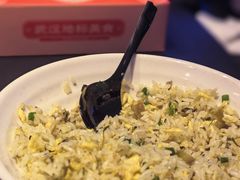 -肥肥虾庄·金牌油焖大虾(杨园滨江时代walk店)