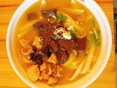 -文山荷鲜居(翠湖店)