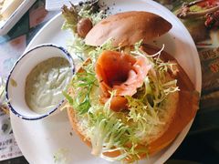 香草忌廉汁烟三文鱼保龄球-阿飛冰室(下沙店)