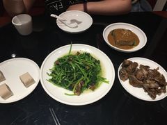 -皇城根北京风味主题餐厅(中海环宇城店)
