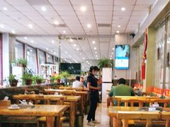 大堂-张记焖窑·十五年专注焖烤(雍和宫店)