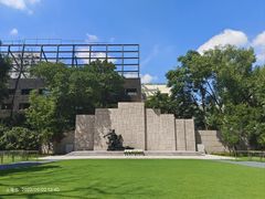 -上海市龙华烈士陵园