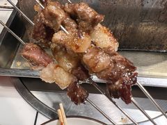 -喜悦小串丹东小黄牛海鲜烧烤大排档(民主广场店)