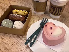 -星巴克臻选(青岛麦凯乐分店)