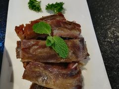 -万重锦·人文川菜馆(骡马市店)