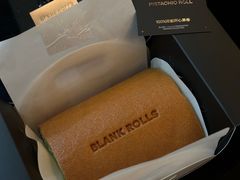 -白蘭BLANK(杭州湖滨银泰in77C区店)