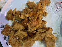 叶派硬炸肉-叶派龙虾•招牌香辣蟹·海鲜(中海国际店)