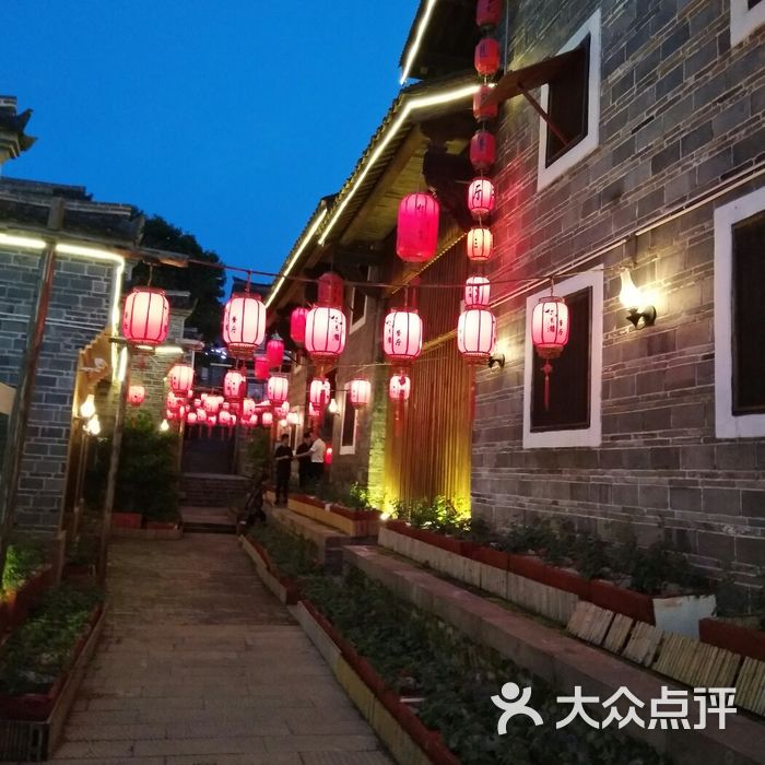 赣州花园塘餐厅图片