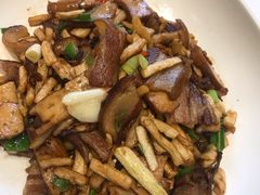 -渝乡辣婆婆·川菜 水煮鱼(中山西路店)