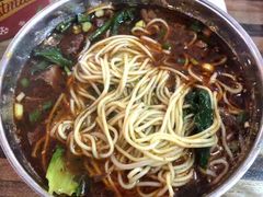 -阿鹏故事云南野生菌火锅(人民路店)
