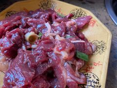 -黄利砖万峰林布依特色酸笋牛肉馆