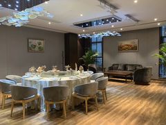 -雅戈尔富宫大酒店(观前街店)