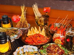 -何师烧烤Pro ·江湖川菜·小龙虾·精酿啤酒(太古里旗舰店)