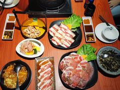 -山之屋炭火烧肉·生啤畅饮(大朗万科中央公园店)