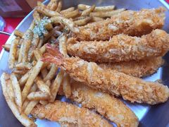 -BHC炸鸡(明洞总店)