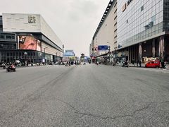 -黄兴南路步行商业街