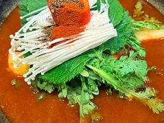 -喇喇排骨火锅·传统韩式脊骨汤(望京西园总店)