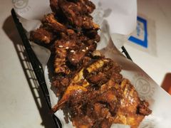 -鸣记脆皮烤鱼·海鲜烤鱼(三八广场店)