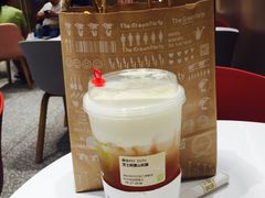 -奈雪的茶(湖滨银泰in77C区PRO店)