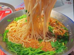 -妈妈故事米线(市府恒隆店)