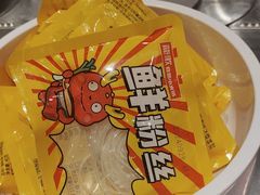 -龍歌自助小火锅(芝罘万达店)