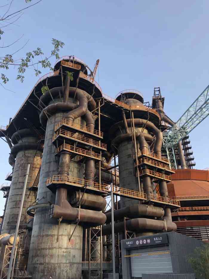 首钢园区西十筒仓