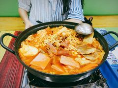 -德本家(金港国际店)