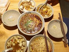 -默记孙抄手(园艺山店)