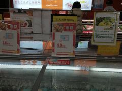 -卜蜂莲花(浦江城市生活广场店)