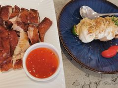 招牌沙汁大虾球-T館·花园艺术餐厅