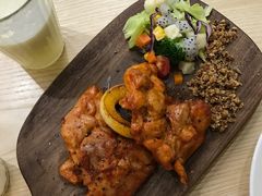 -F+轻食健身赋能空间(中华北路国贸商场店)