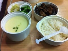 -老娘舅餐厅(黄龙体育中心店)