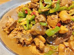 -俭寨大盘鸡·手抓肉·烧烤新疆菜(乌苏路店)