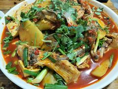 酸辣鱼-阿葉农家饭店