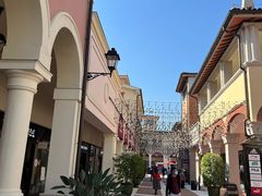 -佛罗伦萨小镇广佛名品奥特莱斯(疏港路店)