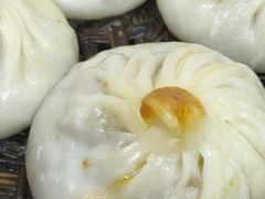 蟹黄汤包-鲁氏汤包王(长白街店)