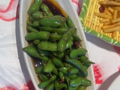 -肥肥虾庄·金牌油焖大虾(汉街SKP店)