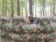 -亲兄弟真人CS团建拓展基地