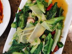 -周家大连水饺(美专校街店)