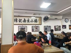 大堂-陈记卤煮小肠
