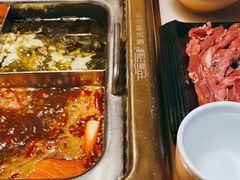 -巴渝瓦肆重庆鲜火锅(宝龙环湖店)