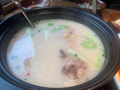 -半步颠小酒馆(繁花中心)