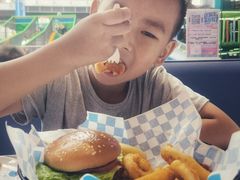 -蒙特利亲子乐园